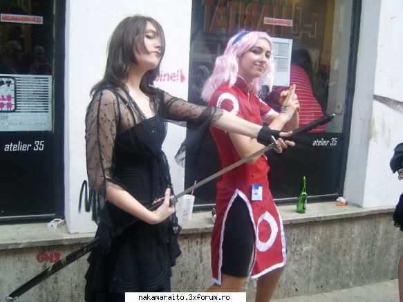 rukia kuchiki and sakura haruno.... pictures